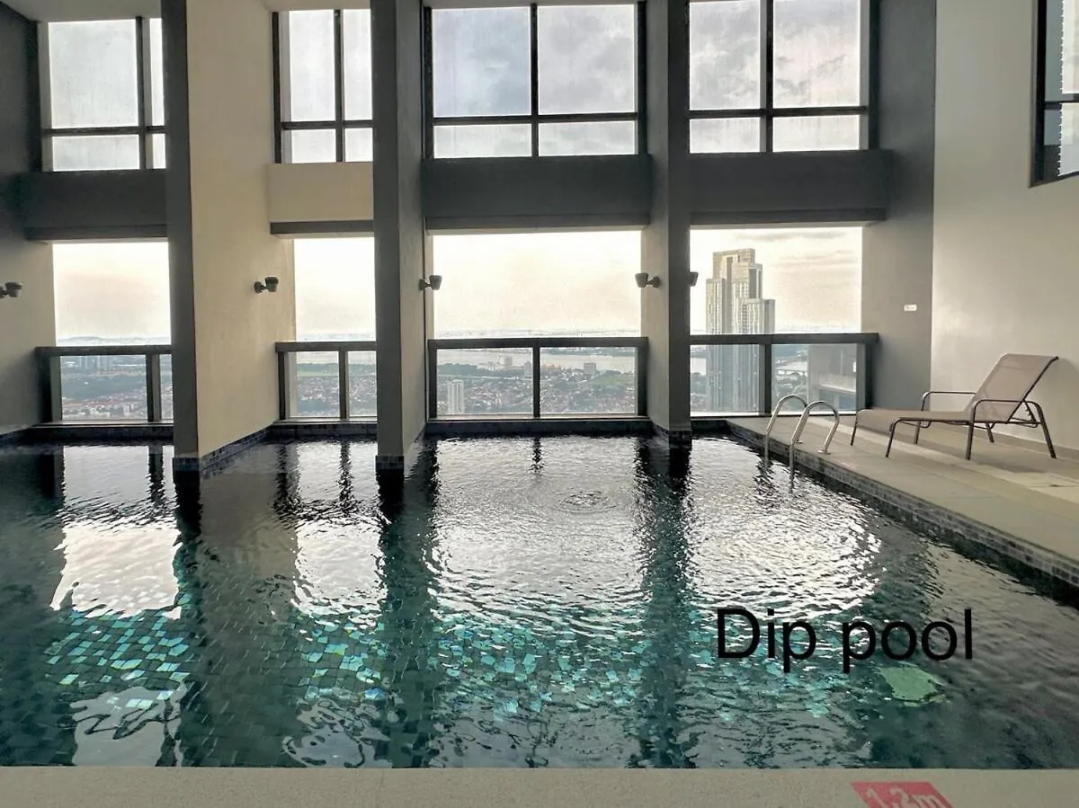 Sky88 Azure Suites Near Ksl 3B2B Johor Bahru